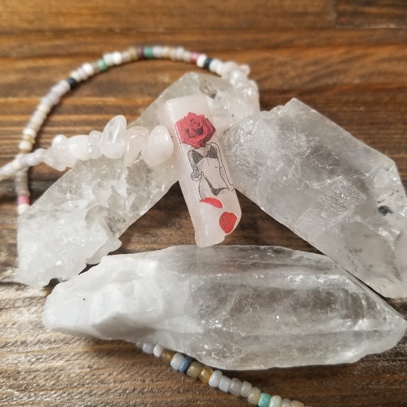 Suggestive Stones Series no.9 - Rose Quartz-Handmade - Picture 2 of 4